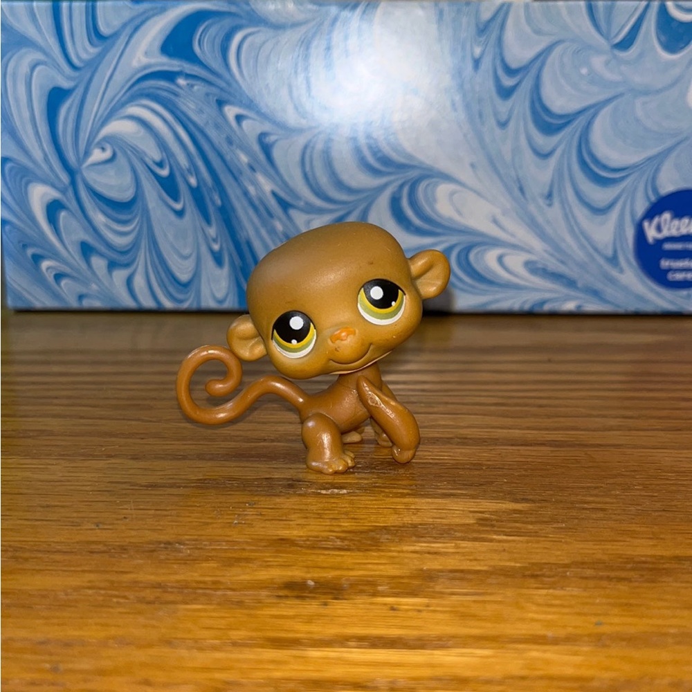 Littlest pet shop 267 monkey